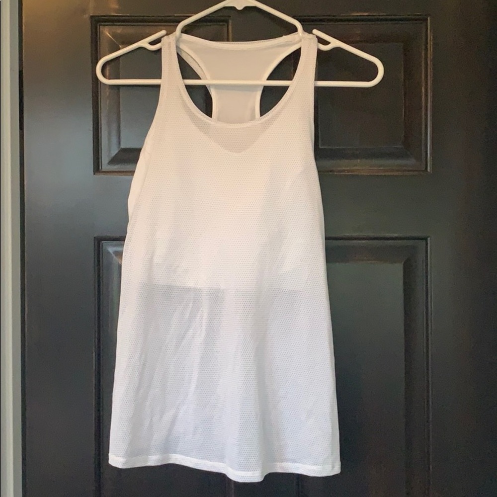 Lululemon tank top with built in bra